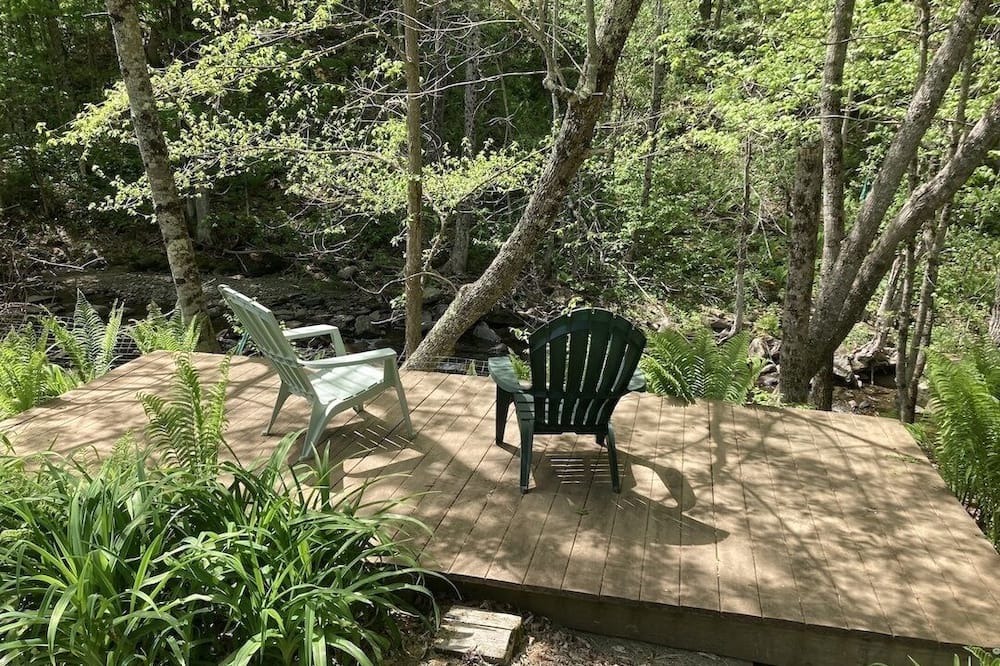 Lyme Center Other | Farmhouse near Dartmouth College w/lots of outdoor fun & electric car charger.