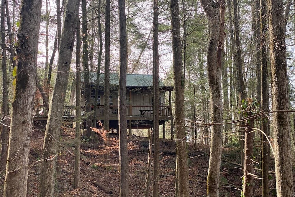 Reliance Cabin | Back of Beyond.... A secluded cabin between the Hiwassee and Ocoee Rivers