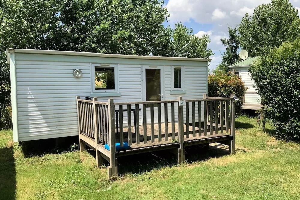 Saint-Denis-du-Payre House | CAMPING O BEAU LAURIER ** - Mobile home with dressing room 4p 42 4 people