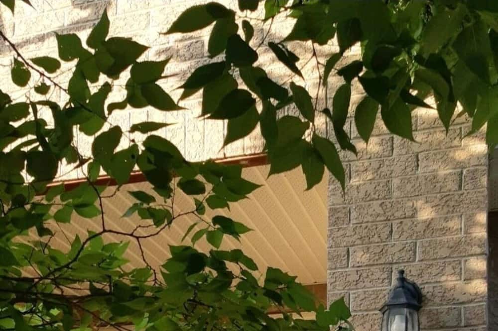 Leitrim House | Beautiful house in ottawa