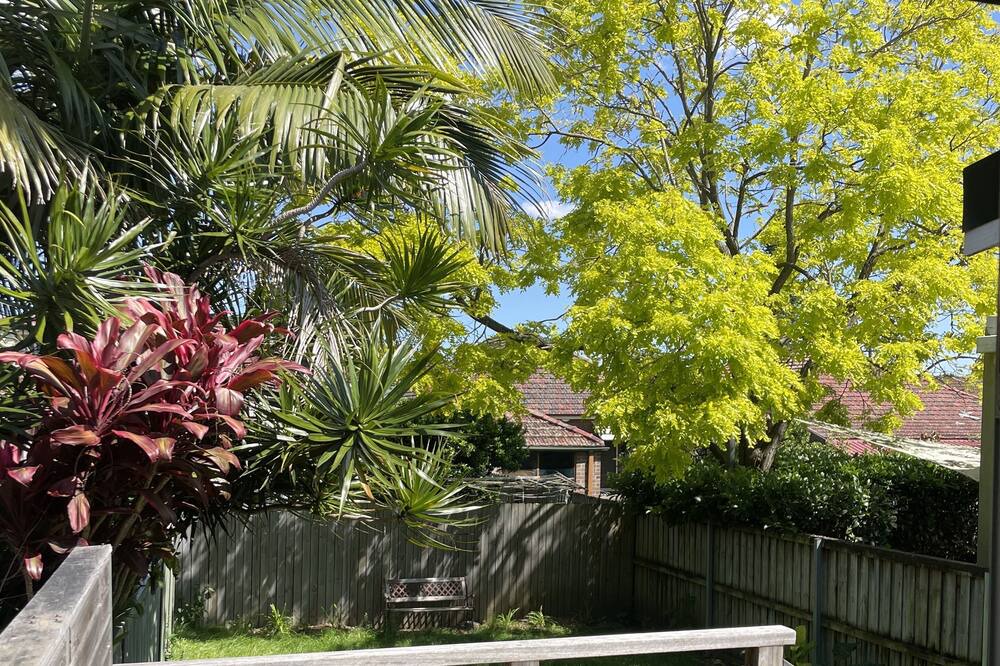 Ashfield Villa | Sunny one bedroom villa in a quite and relaxing area, 20 minutes from CBD