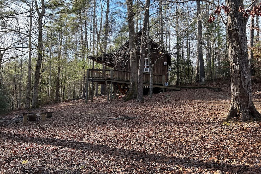 Reliance Cabin | The Mountain Man at Lost Creek Cabins!