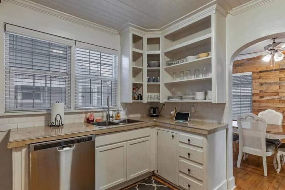 Provo House | Close to Provo Airport, Near Parks, TWO Units!