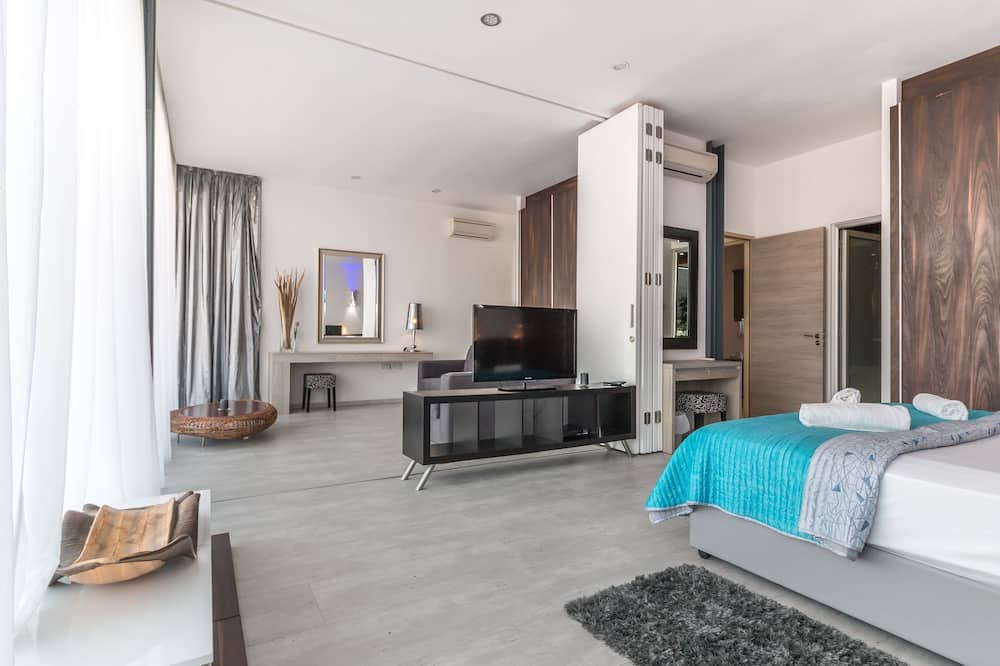 Gedongtataan House | Ultimate homestay