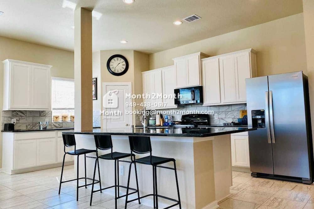 Rosenberg House | Prime Haven on Fountain Drive #41715