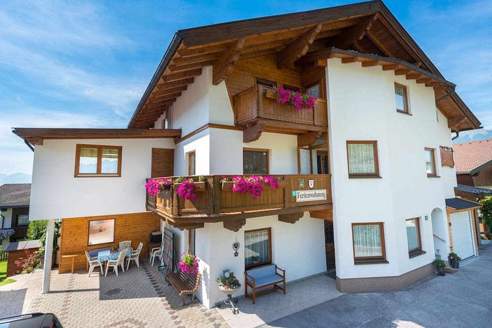Weerberg Apartment | Vrbo Property