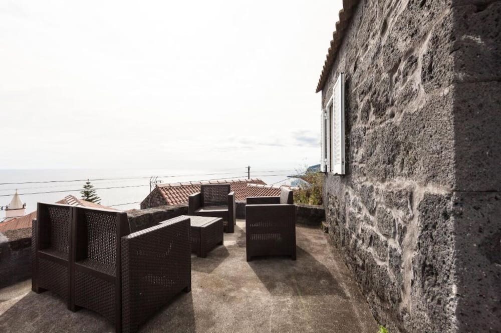 Pontas Negras House | Vacation Home "Casas Dos Vinagreiros - Isabel" with Sea View, Private Terraces & Wi-Fi