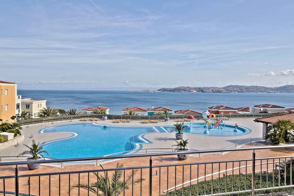 Crveni Vrh Apartment | Holiday apartment with air conditioning, internet and private parking space