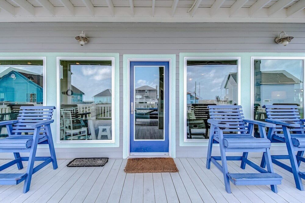 Crystal Beach Villa | Beach Views~Crystal Beach Oasis~4bedrooms