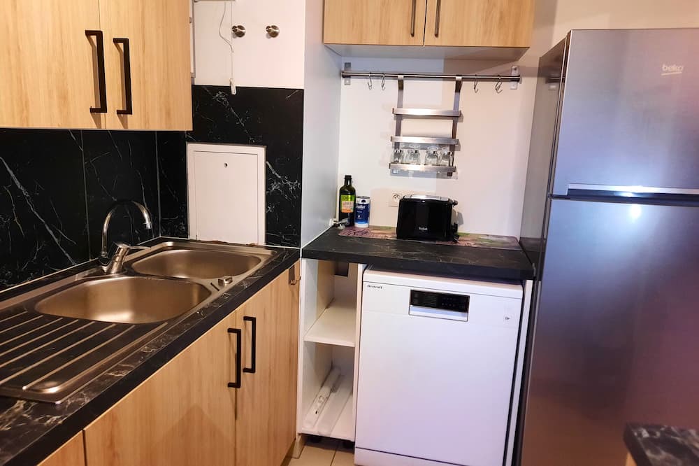 Bezons Apartment | Panoramic View of River - Calm - 6' Tram - 25' Paris - Parking- Netflix