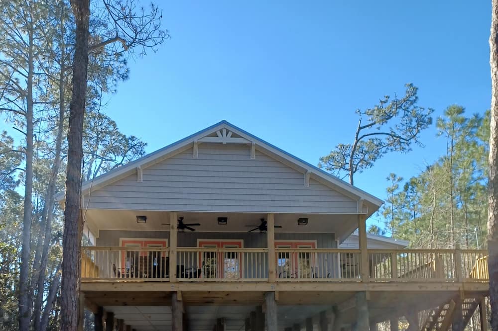 Pass Drury House | Sack Lunch! Come visit Dauphin Island where everyday is on Island time!