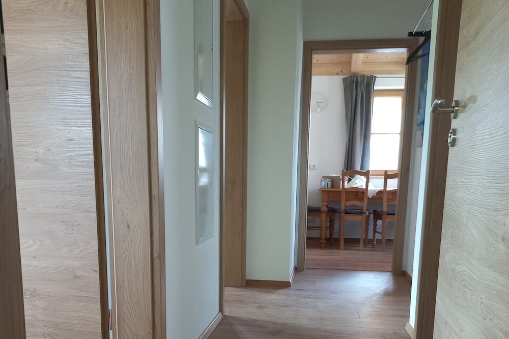Munchen District Apartment | Neugebaute Ferienwohnung in Einer Ländlichen Umgebung