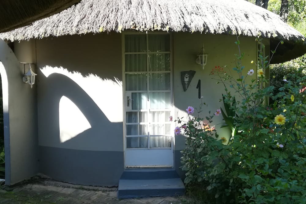 Underberg Cottage | Cozy 1-Bed Cottage in Underberg