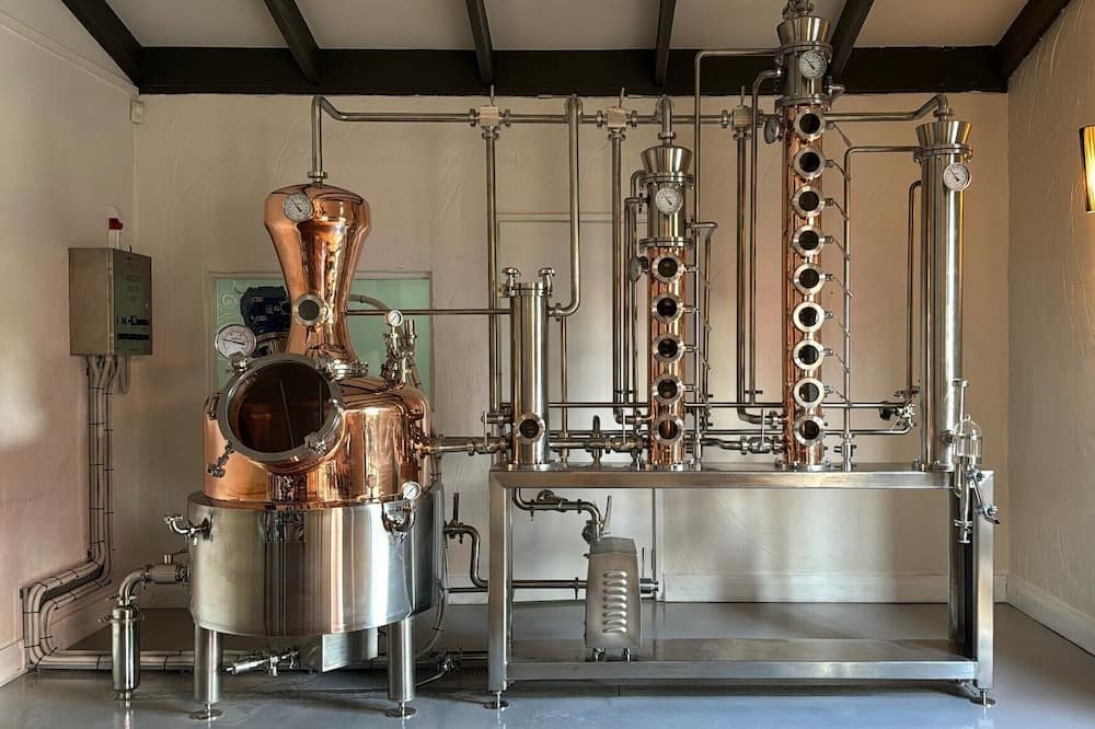 Mahogany Creek Hotel | Mahogany Inn and Distillery