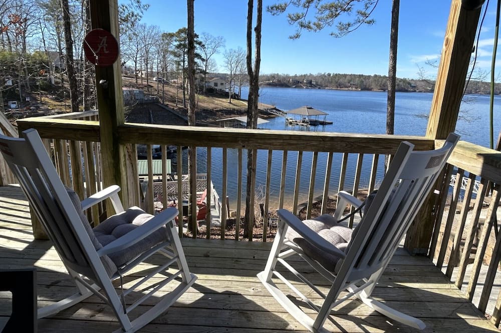 Crane Hill Cottage | Lakeside cottage with plenty of room . Multiple decks with easy access to water.