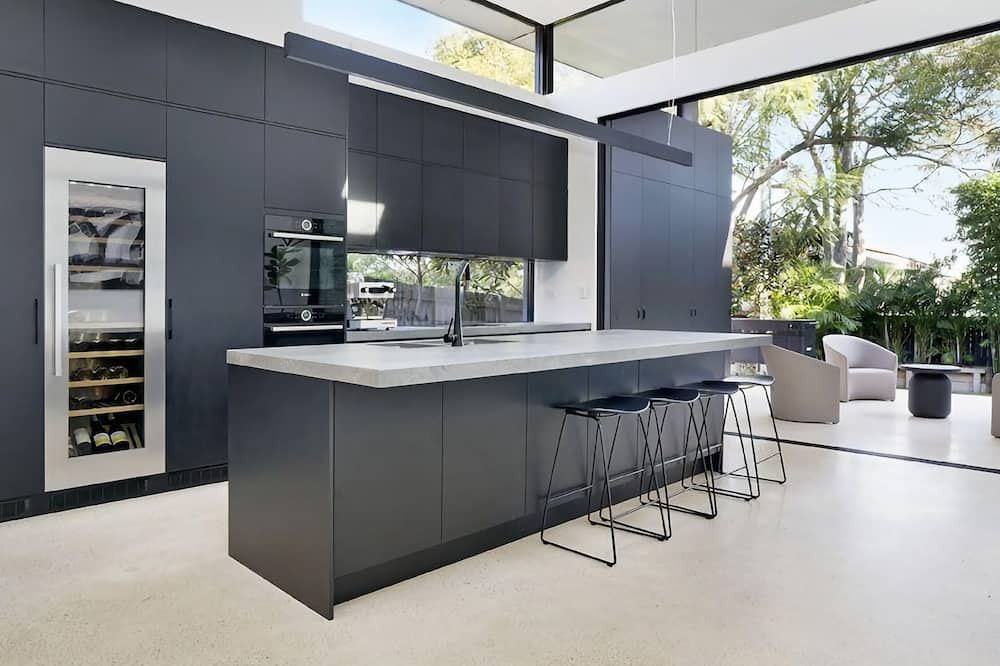 Randwick House | The Contemporary Escape Randwick IH