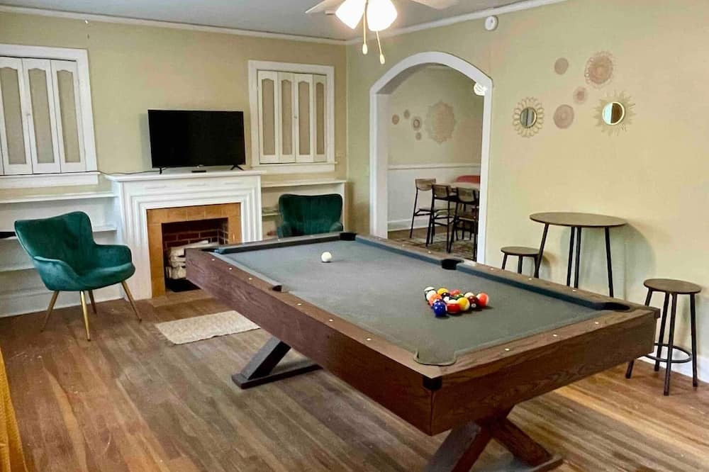 Starkville House | This house is a 4 bedroom(s), 2 bathrooms, located in Starkville, MS.
