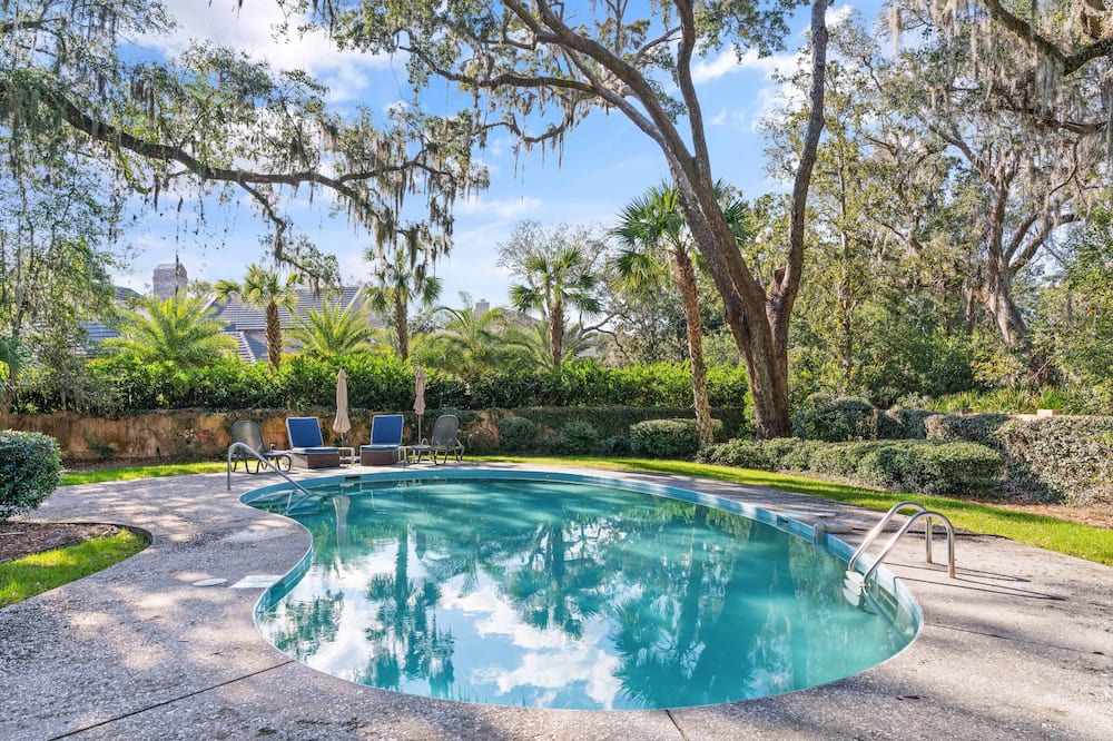 Sea Island House | Iconic Sea Island "Pink House", 4 King Bedrooms, with a Heated Pool