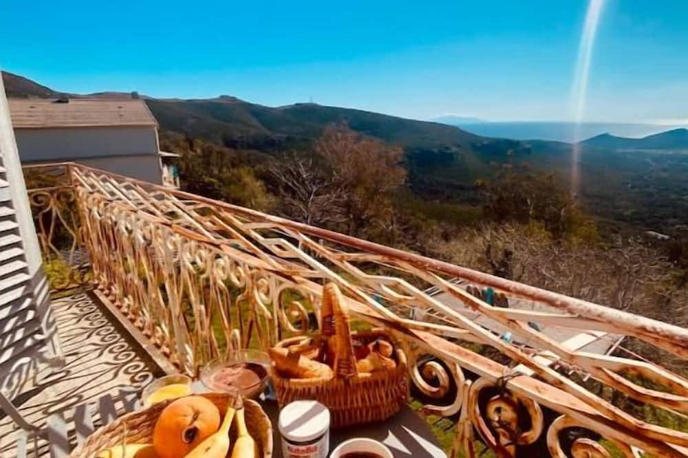 Pietracorbara House | Vrbo Property