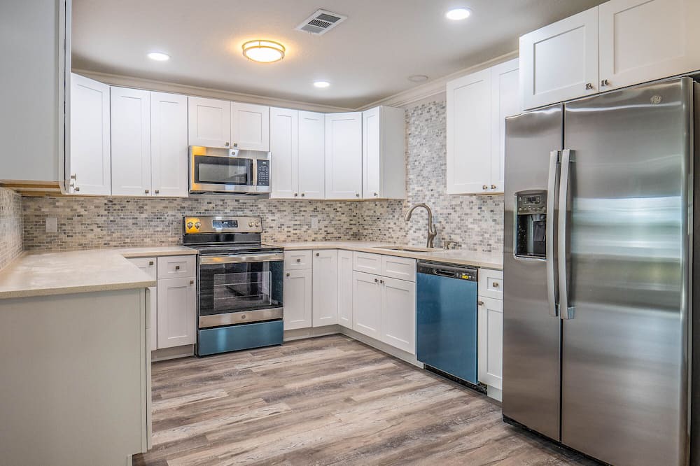 Polk City House | 6Br Disney Family Retreat in the Woods