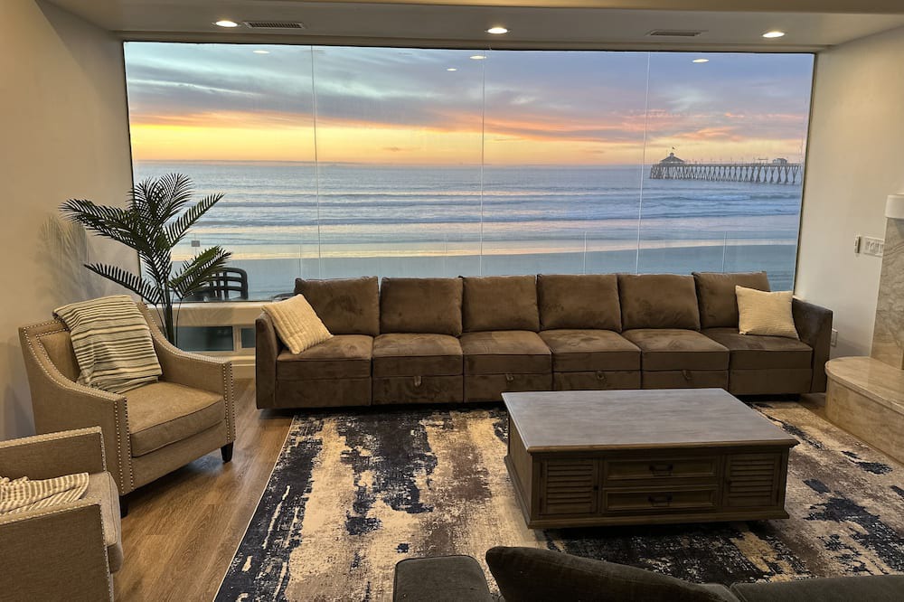 Imperial Beach House | Imperial Beach House Waterfront Retreat!!