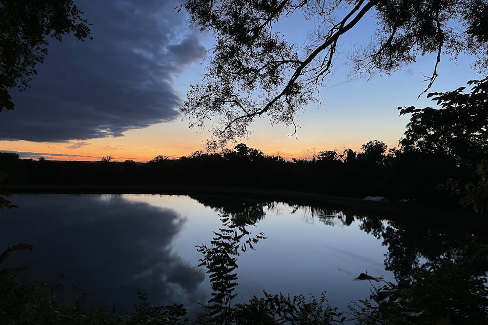 Tipp City Resort | Harmony Farm Modern Loft Nature Retreat. Waterfront views w/ resort amenities!