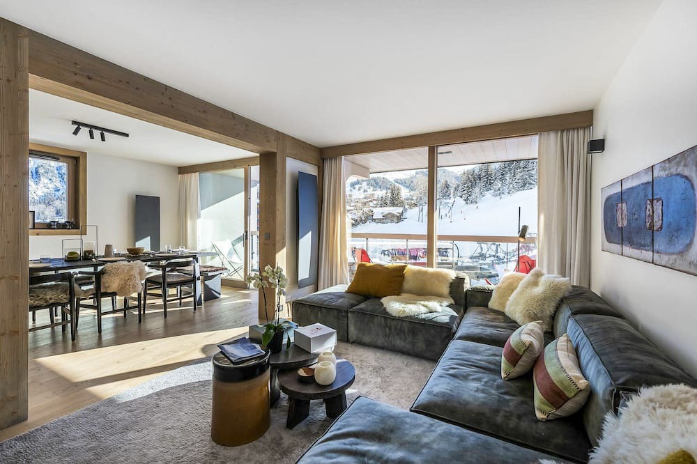Courchevel Villa | Apartment Un - Four Bedroom Villa, Sleeps 10