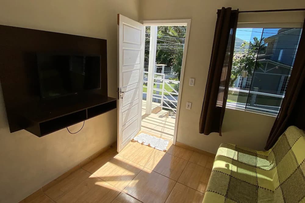 Vila Santo Antonio House | House close to lagoon, beaches and restaurants
