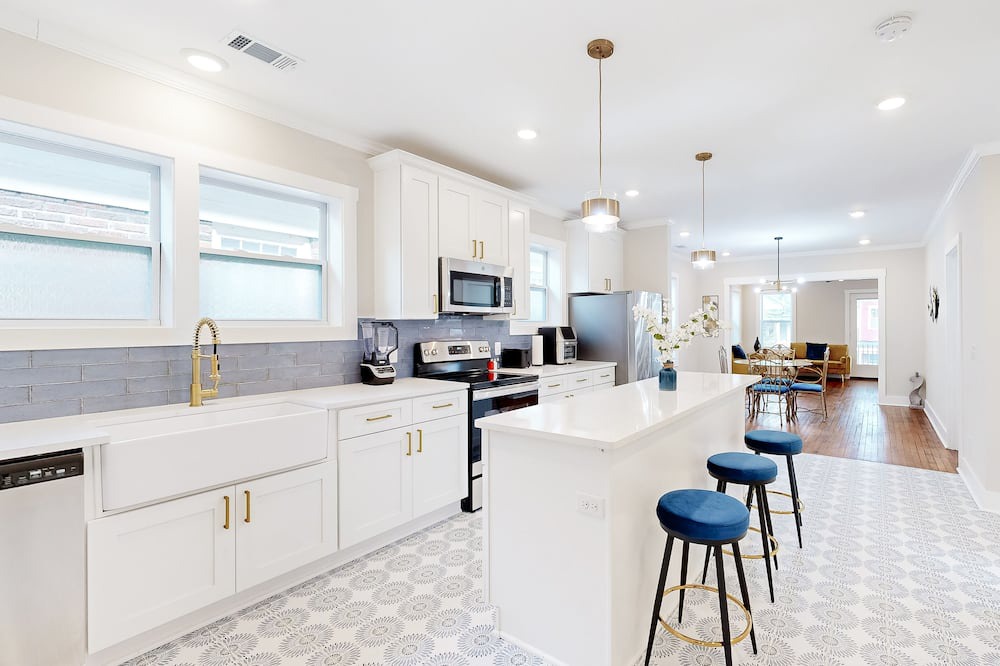 Eastside House | Dog-friendly duplex 1 mi. from Forsyth Park with enclosed yard & 2 decks