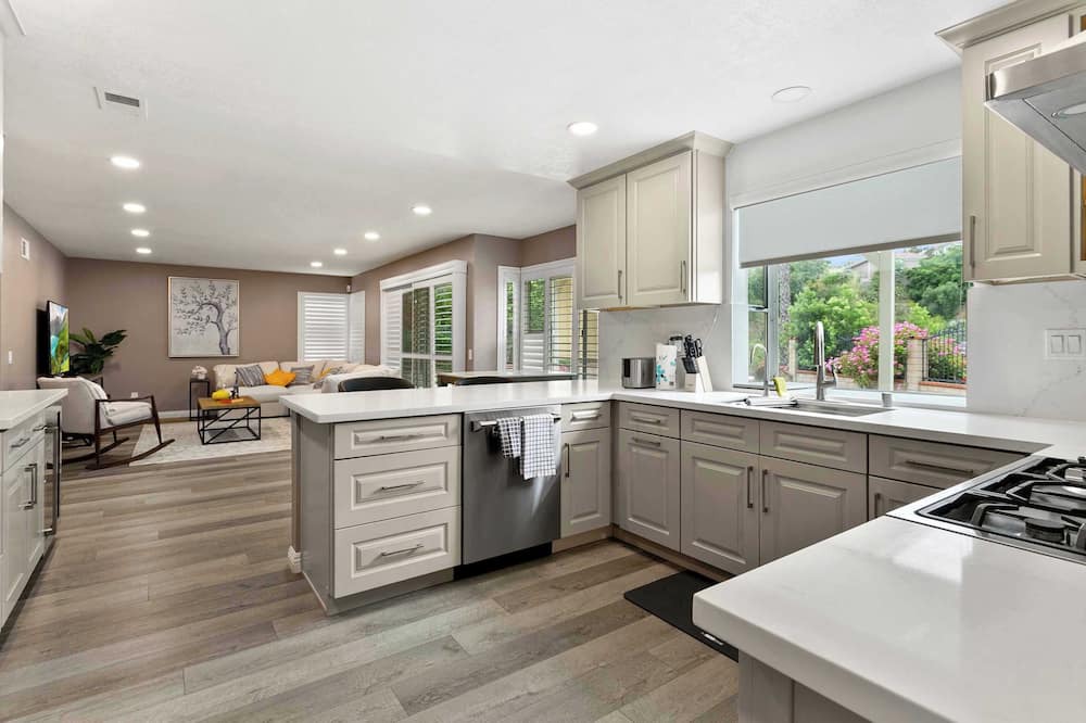 West Covina House | Hillside Retreat on Easthills Dr #41742