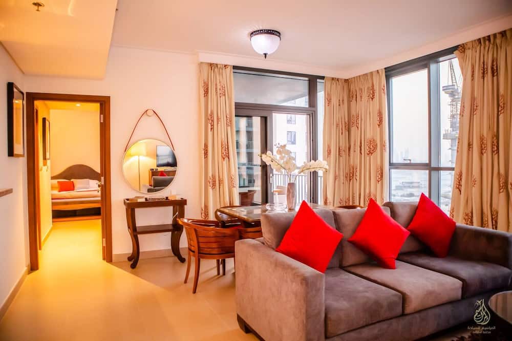 Old Dubai Apartment | Al Maraseem - Grandeur 2br Dubai Creek Harbour