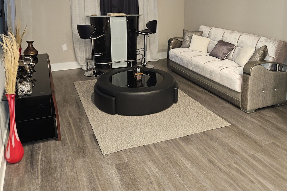 Covington Condo | Low Key Lux Apt, conveniently located right off I-20.