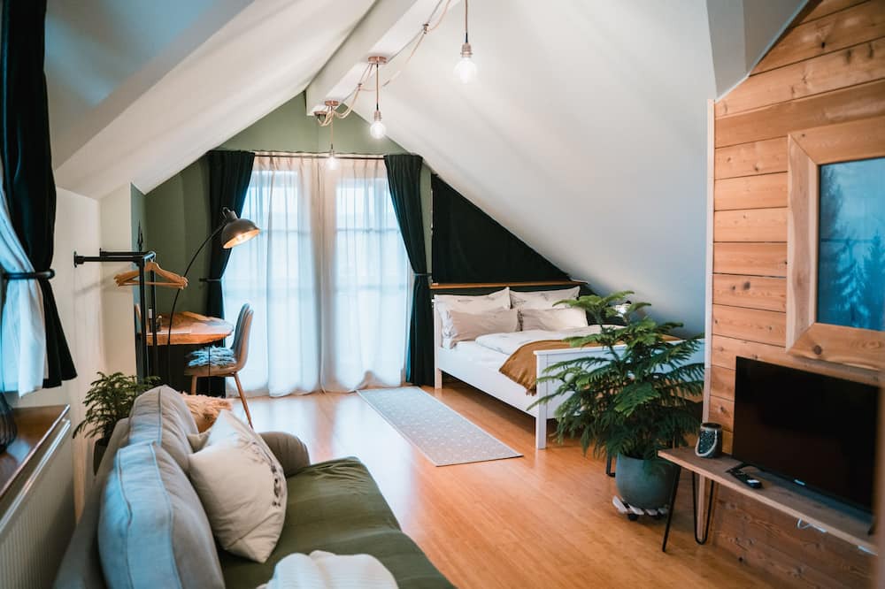 Hohenstein Apartment | Albpanorama- Apartment mit Privatsauna u. Ausblick