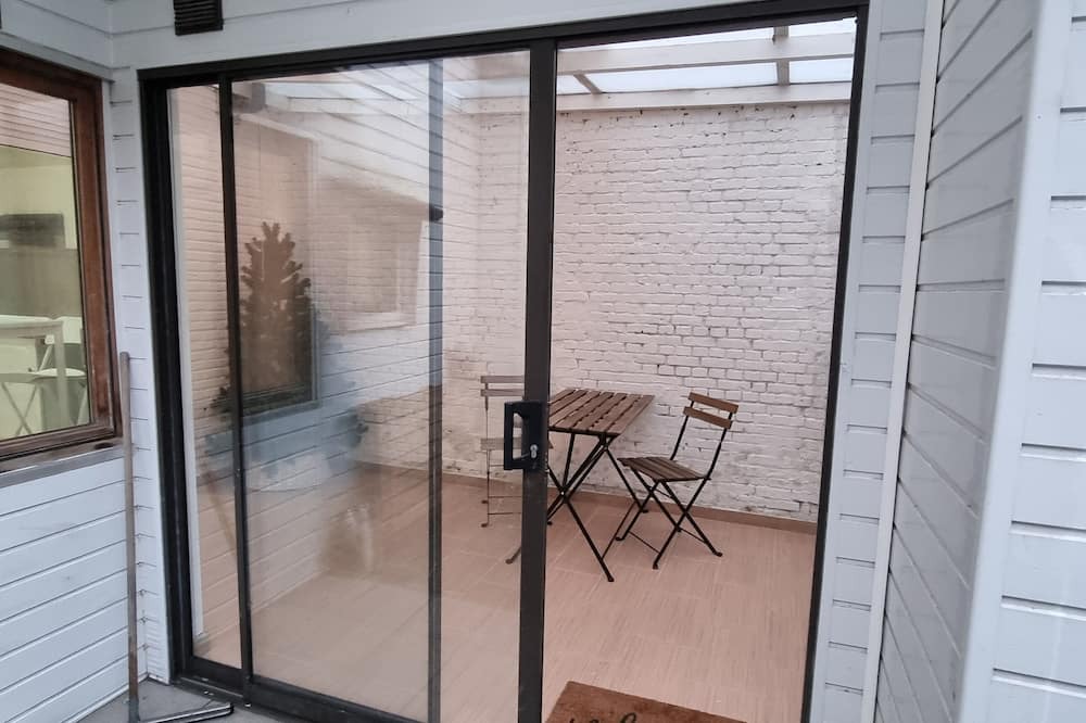 Hoboken Apartment | +100 m² Groot Gelijkvloers - 3 Bedden - Koer