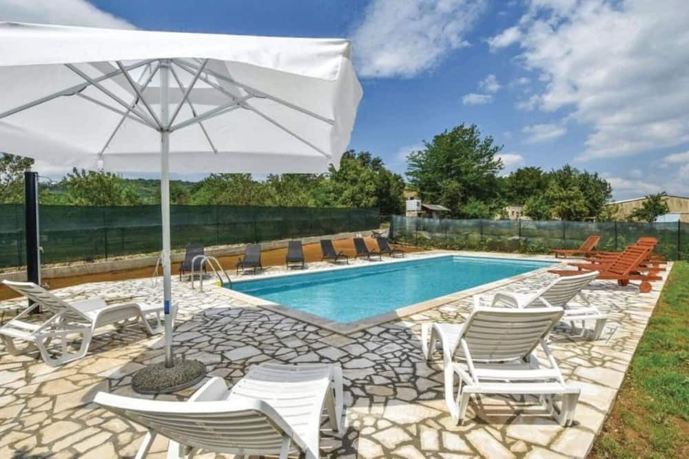 Trilj Apartment | Marija - Rooms With Pool - R3