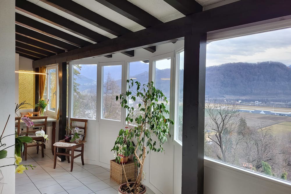 Agno House | Villa Miralago by Interhome