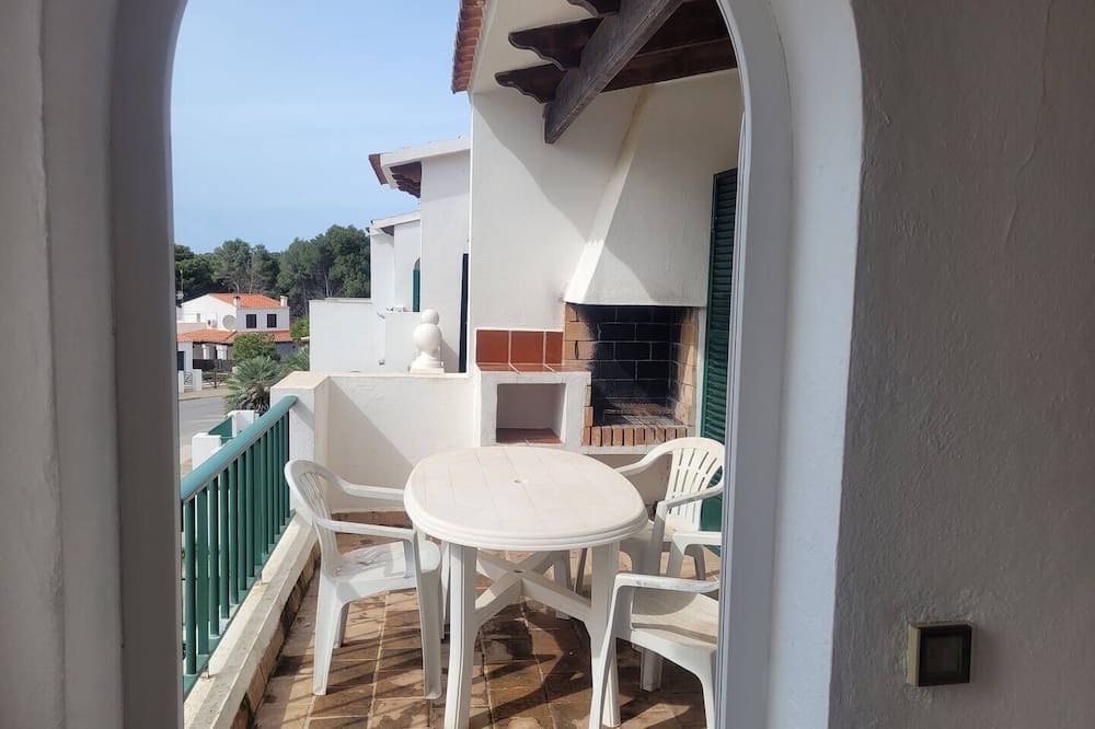Son Parc Apartment | Apartment 'Son Parc 42' with Shared Pool, Shared Garden and Air Conditioning