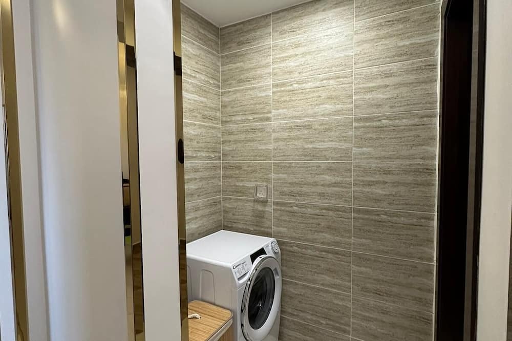Medina Apartment | شقة جديده فخمه 8د لقباء 15د للحرم مطله ألعاب أطفال