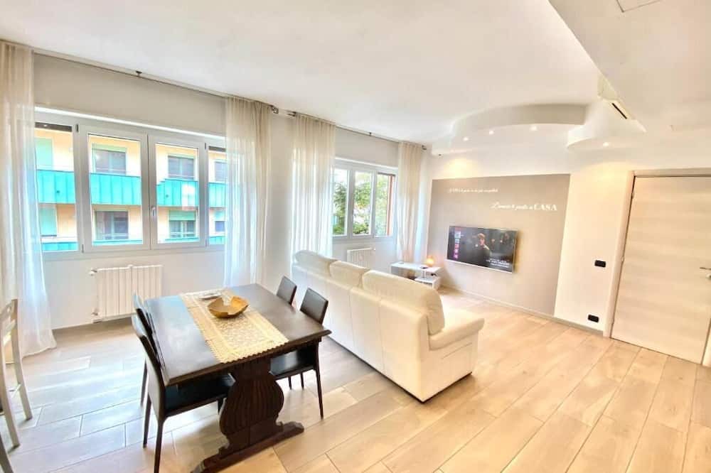 Morivione Apartment | Luxurious and elegant at the gates of downtown Milan