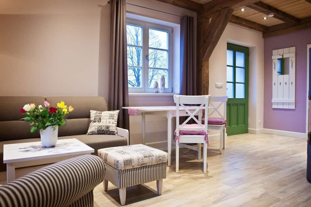 Luessow Apartment | Mesmerising apartment in Langendorf