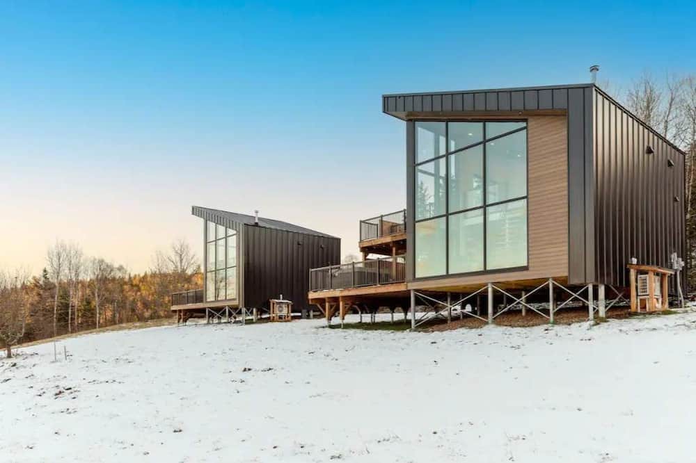Waterford Cabin | STOKE Luxury Basecamp Cabin with Epic Views next to Poley Mountain