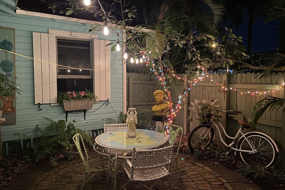 Sailboat Bend House | Key West Bungalow