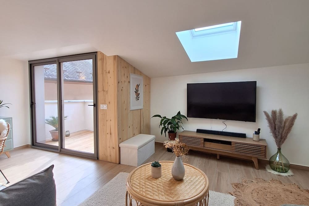 Saint-Jean-de-Maurienne Apartment | Boêmia ~ Apartment in the heart of the mountains. Pet friendly