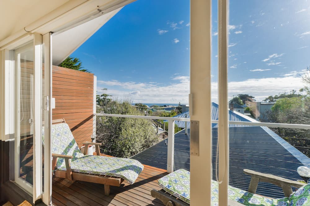 Mornington Bed & Breakfast | By the Seaside