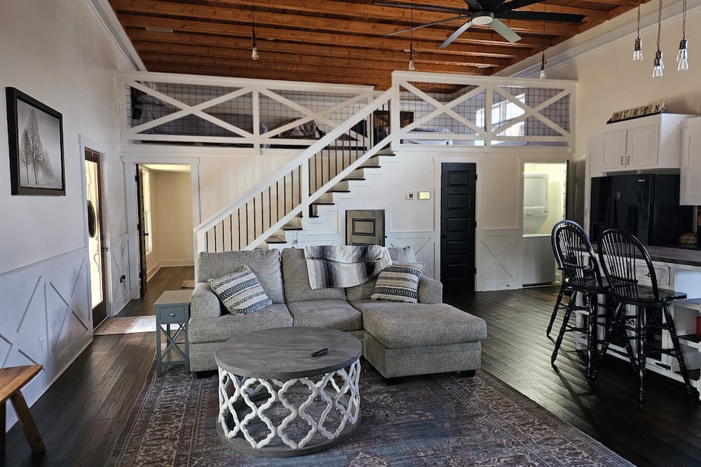 Rutledge Cottage | Cozy Rutledge Cottage