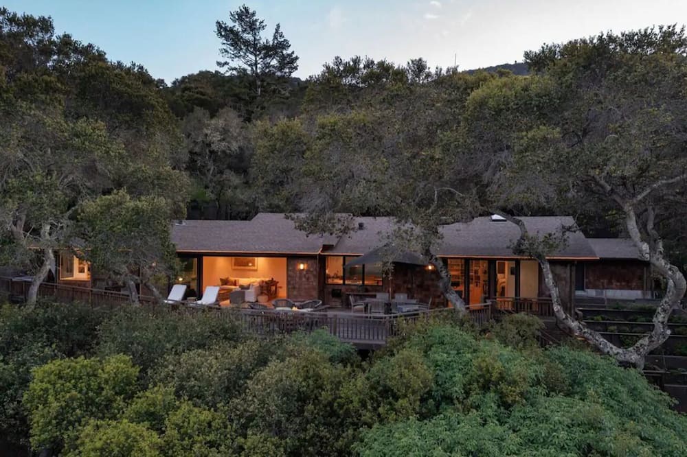 Carmel Valley Cabin | Laguna Seca Race Cabin