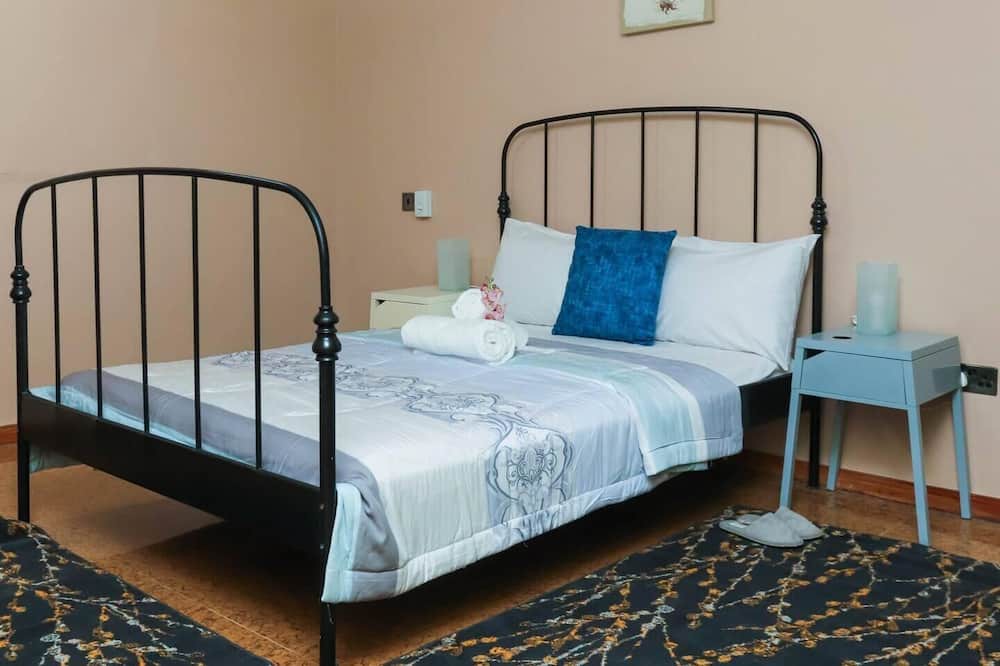 Mallam House | Captivating 4-Bed House in Accra, Ghana