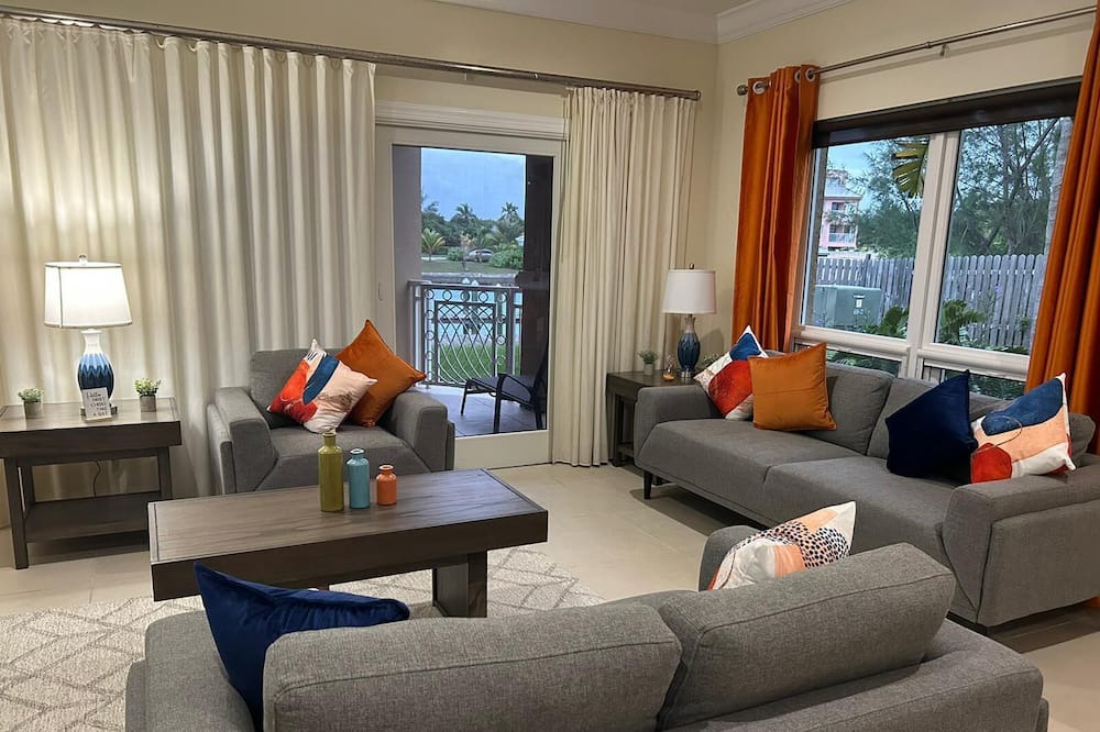 Bahamia West Condo | Canal Front Comfort - Dock Slip Available