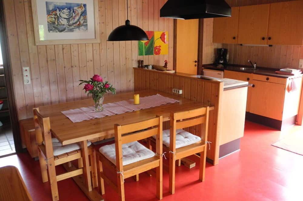 Herdwangen Schoenach Apartment | Holiday home Golden 20