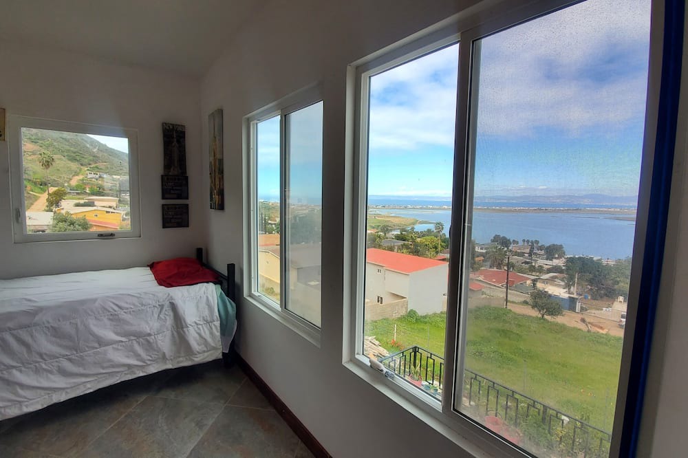 Ensenada Apartment | Amazing view. New studio fully furnished, view to The Pacific and Ensenada.